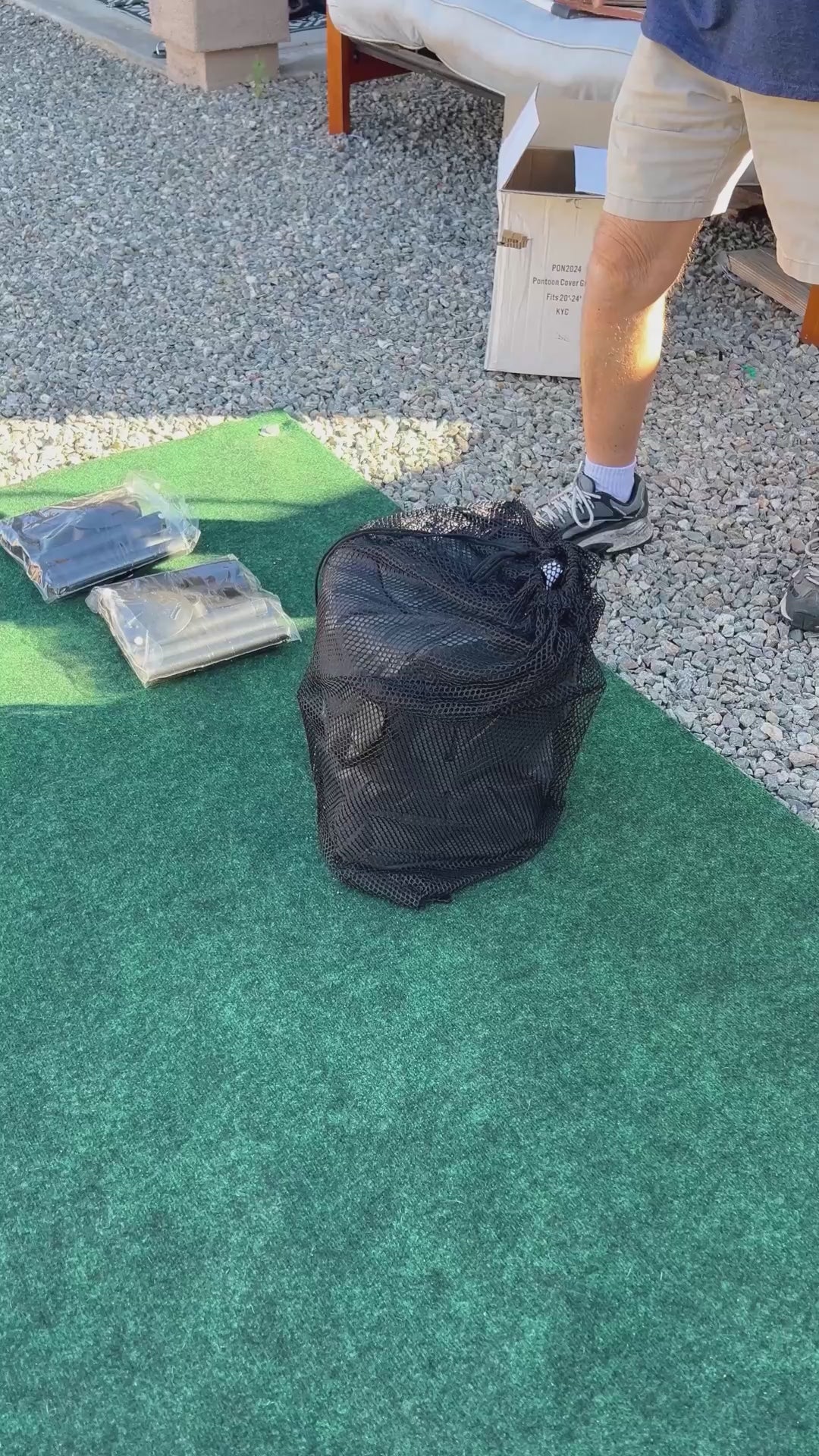 KNOX Pro Series Pontoon Boat Cover